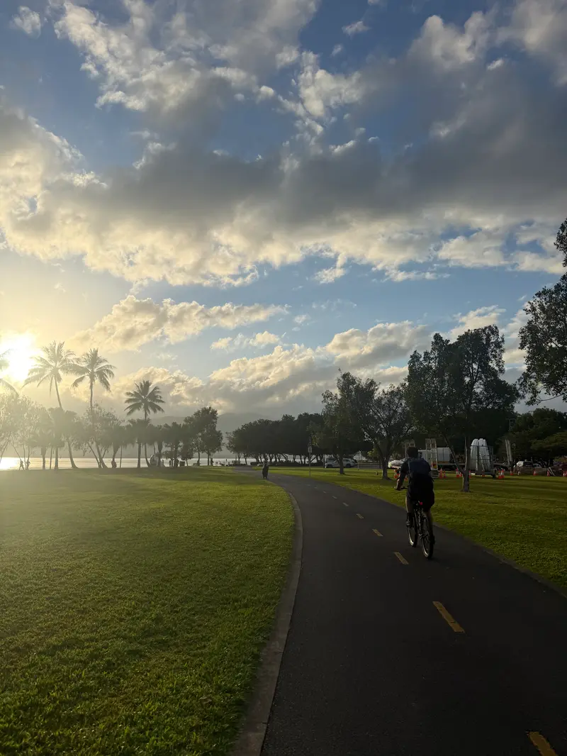 Cairns Esplanade Cycle Path Road, MTB trail in Far North Queensland / Cairns, QLD
